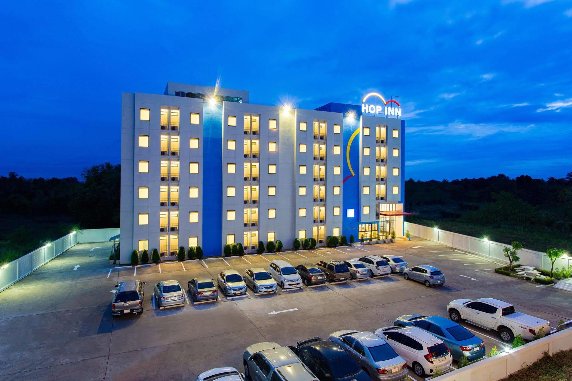 Hop Inn Хатъяй Экстерьер фото